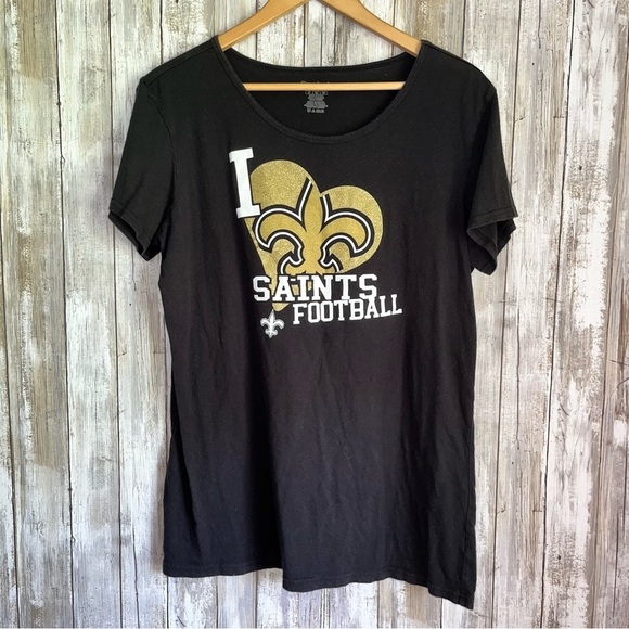Reebok Tops - Reebok NFL Saints Black Tee